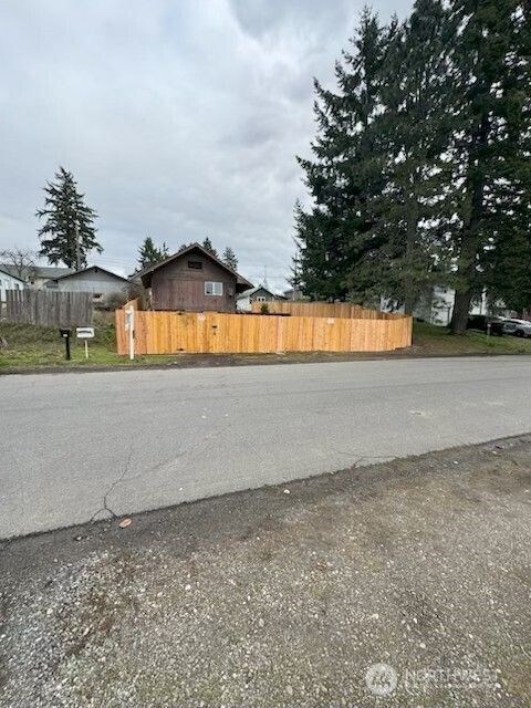 Photo of 8633 S Thompson Avenue, Tacoma, WA 98444 (MLS # 2461307)