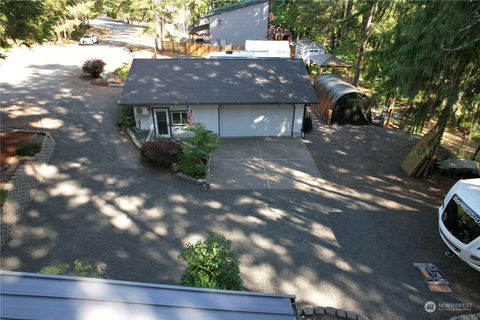 A home in Hoodsport