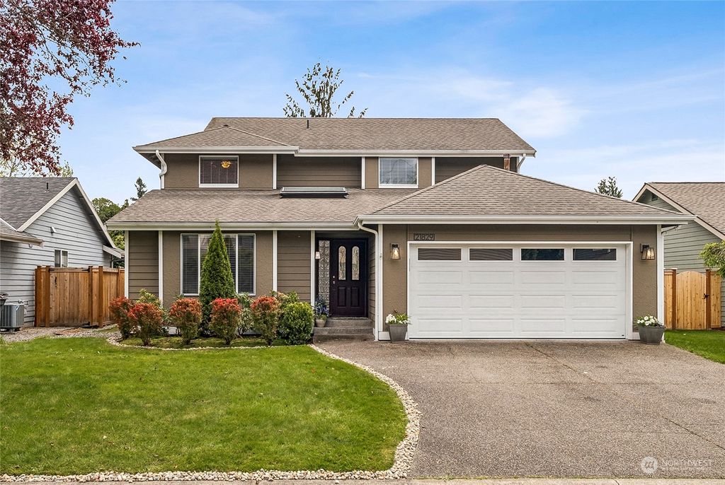 Photo of 21829 SE 236th Place, Maple Valley, WA 98038 (MLS # 2241700)