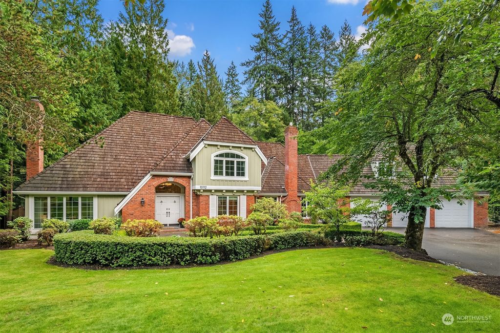 Photo of 10112 219th Place NE, Redmond, WA 98053 (MLS # 2163504)