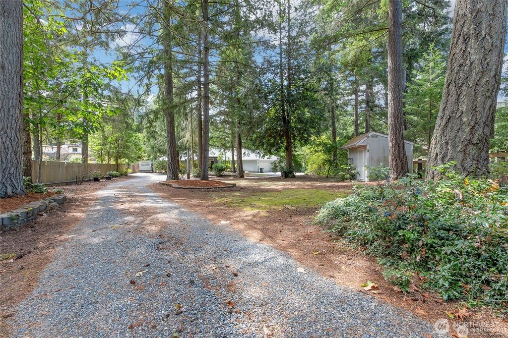 Photo of 16408 38th Avenue E, Tacoma, WA 98446 (MLS # 2473498)