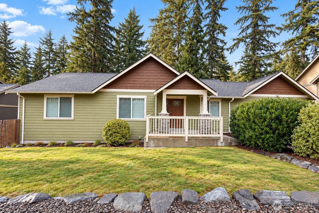 Photo of 98 NW Glade Court, Bremerton, WA 98311 (MLS # 2587383)