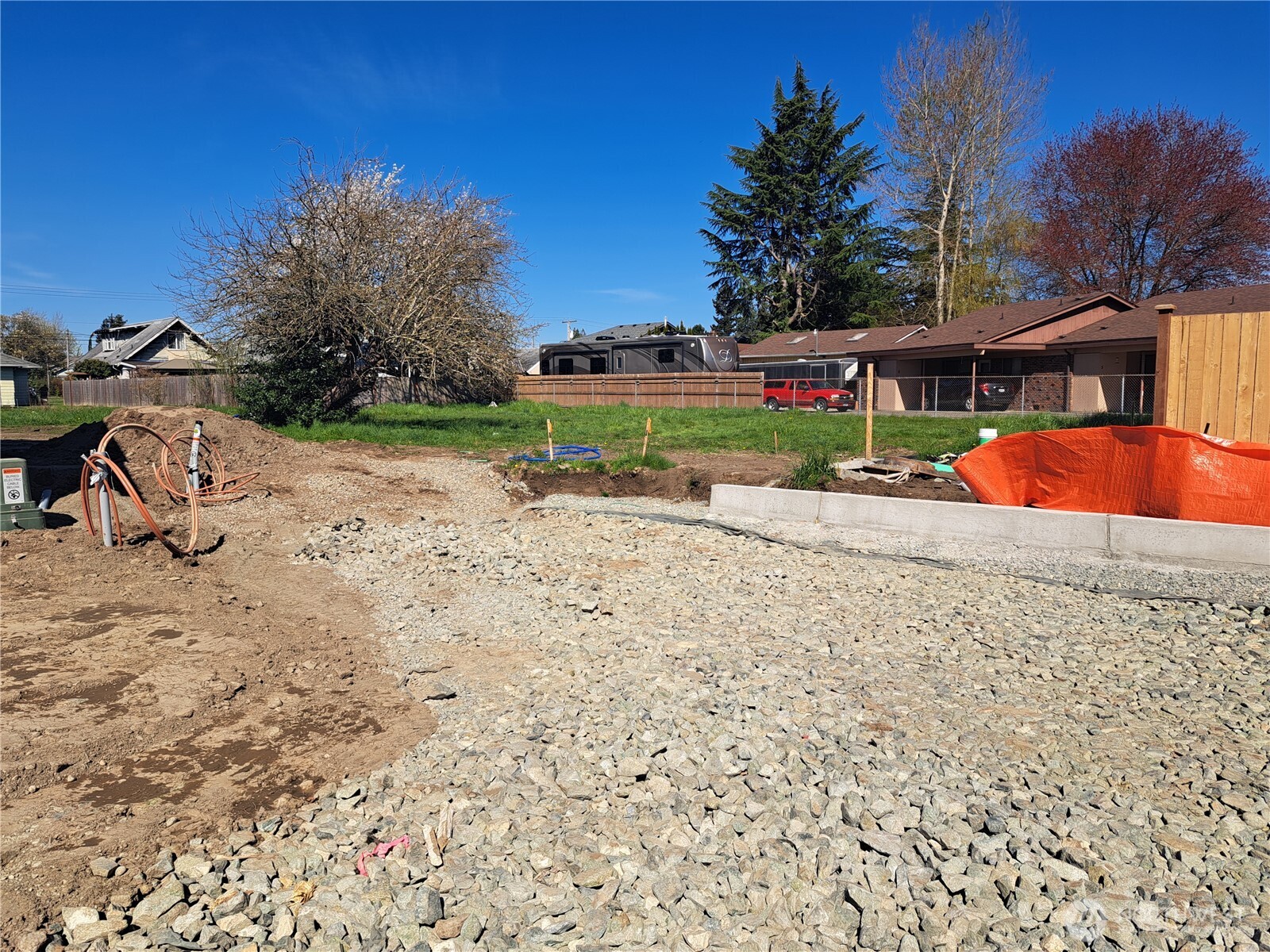 1105 W Pioneer Avenue