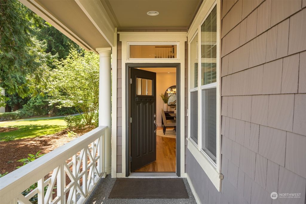 Photo of 17249 NE 119th Way, Redmond, WA 98052 (MLS # 2074225)