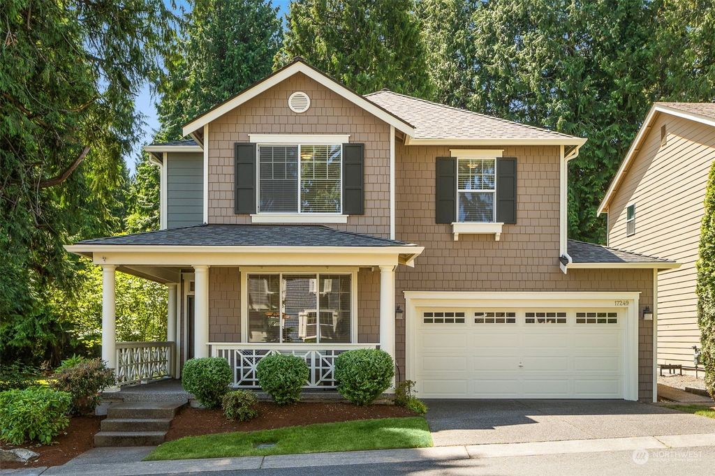 Photo of 17249 NE 119th Way, Redmond, WA 98052 (MLS # 2074225)
