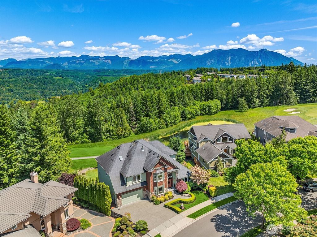 Photo of 6230 Fairway Place SE, Snoqualmie, WA 98065 (MLS # 2517901)