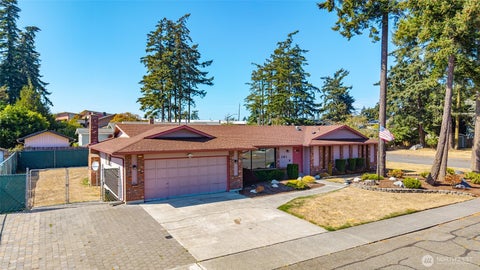 Photo of 281 NW Fairhaven Drive, Oak Harbor, WA 92877 (MLS # 2579797)
