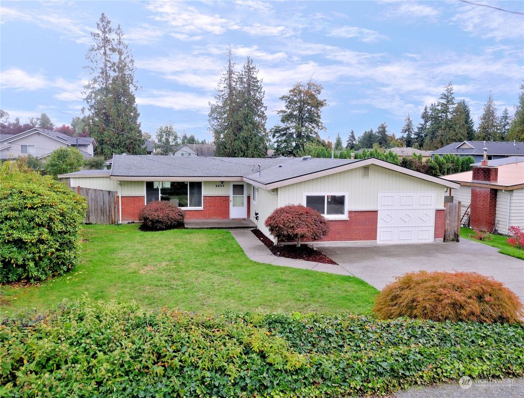 Photo of 5203 NE 3rd Street, Renton, WA 98059 (MLS # 2171200)