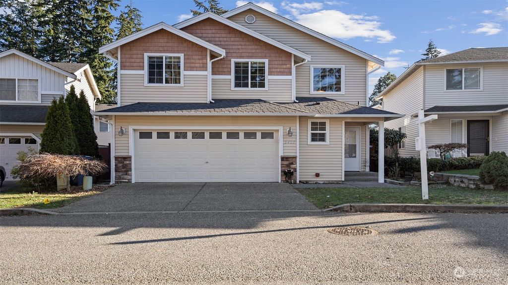 Photo of 2420 135th Place SW, Lynnwood, WA 98087 (MLS # 2036798)