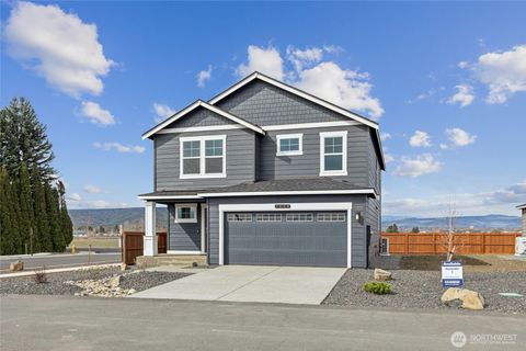 Photo of 1426 Lambertus Avenue #59, Buckley, WA 98321 (MLS # 2541894)
