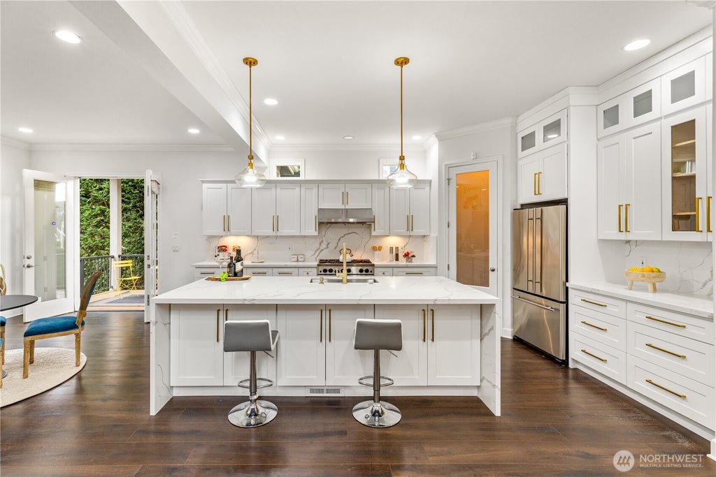 Photo of 20212 83rd Place NE, Kenmore, WA 98028 (MLS # 2553281)