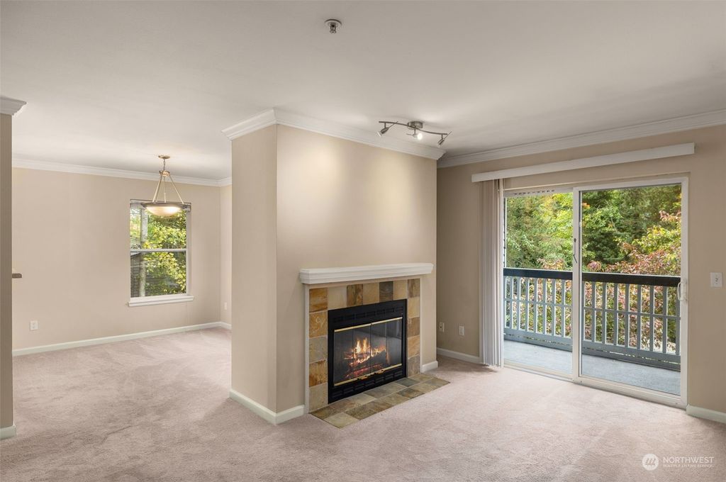 Photo of 33020 10th Avenue SW #S-304, Federal Way, WA 98023 (MLS # 2299159)