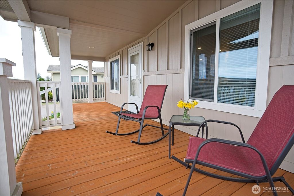 Photo of 731 W. Heritage Loop, Sequim, WA 98382 (MLS # 2493807)