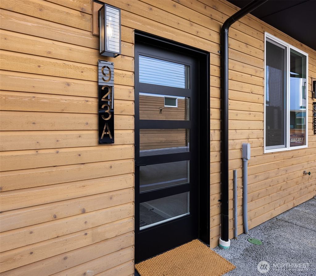 Photo of 923 NW 56th Street #A, Seattle, WA 98107 (MLS # 2358949)