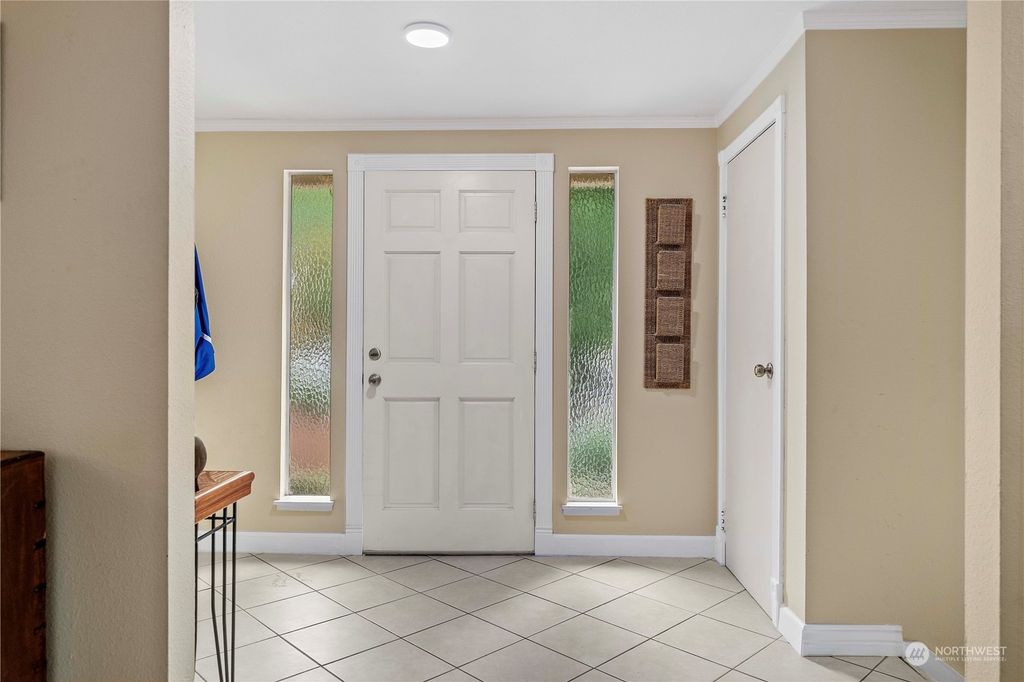 Photo of 14318 NE 178th Street, Woodinville, WA 98072 (MLS # 2168485)