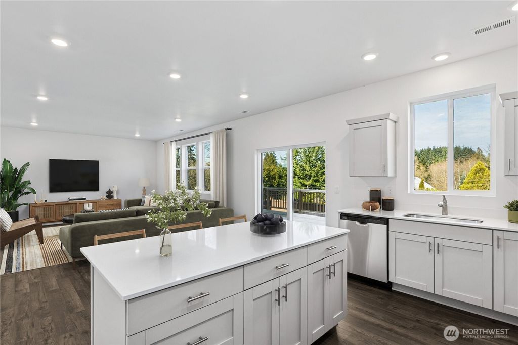 Photo of 28615 79th Drive NW #31, Stanwood, WA 98292 (MLS # 2499035)