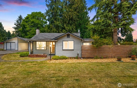 Photo of 1248 S 129th Street, Burien, WA 98168 (MLS # 2546429)