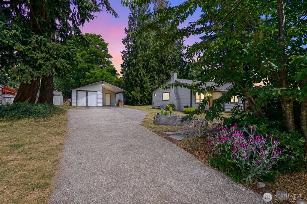 Photo of 1248 S 129th Street, Burien, WA 98168 (MLS # 2546429)