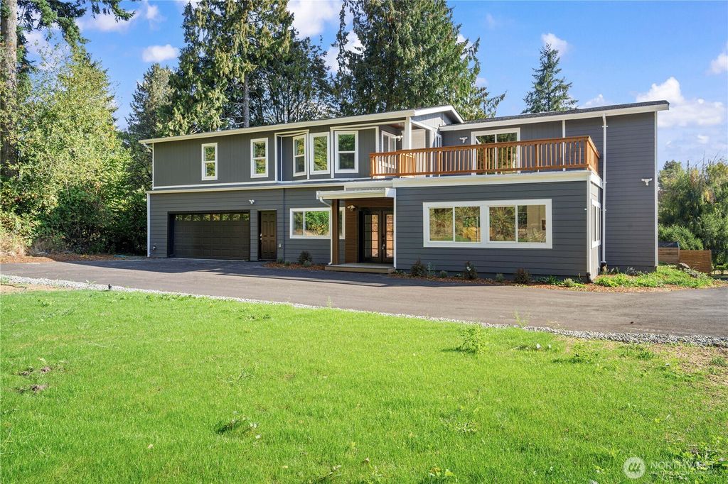 Photo of 11807 8th Ave Ave S, Seattle, WA 98168 (MLS # 2437889)