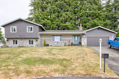 Photo of 717 Judith Court, Aberdeen, WA 98520 (MLS # 2407384)