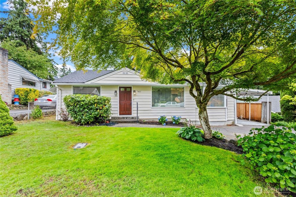 Photo of 7411 201st Street SW, Lynnwood, WA 98036 (MLS # 2398236)
