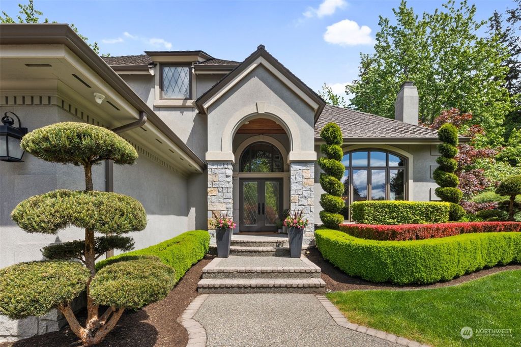 Photo of 2314 259th Place SE, Sammamish, WA 98075 (MLS # 2242567)