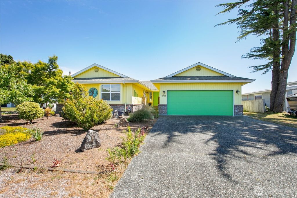 Photo of 5563 Haida Way, Blaine, WA 98230 (MLS # 2526370)