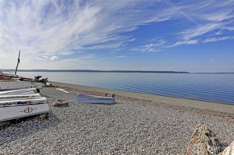 A home in Camano Island