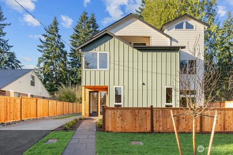 14027 1st Avenue NW Seattle WA 98177
