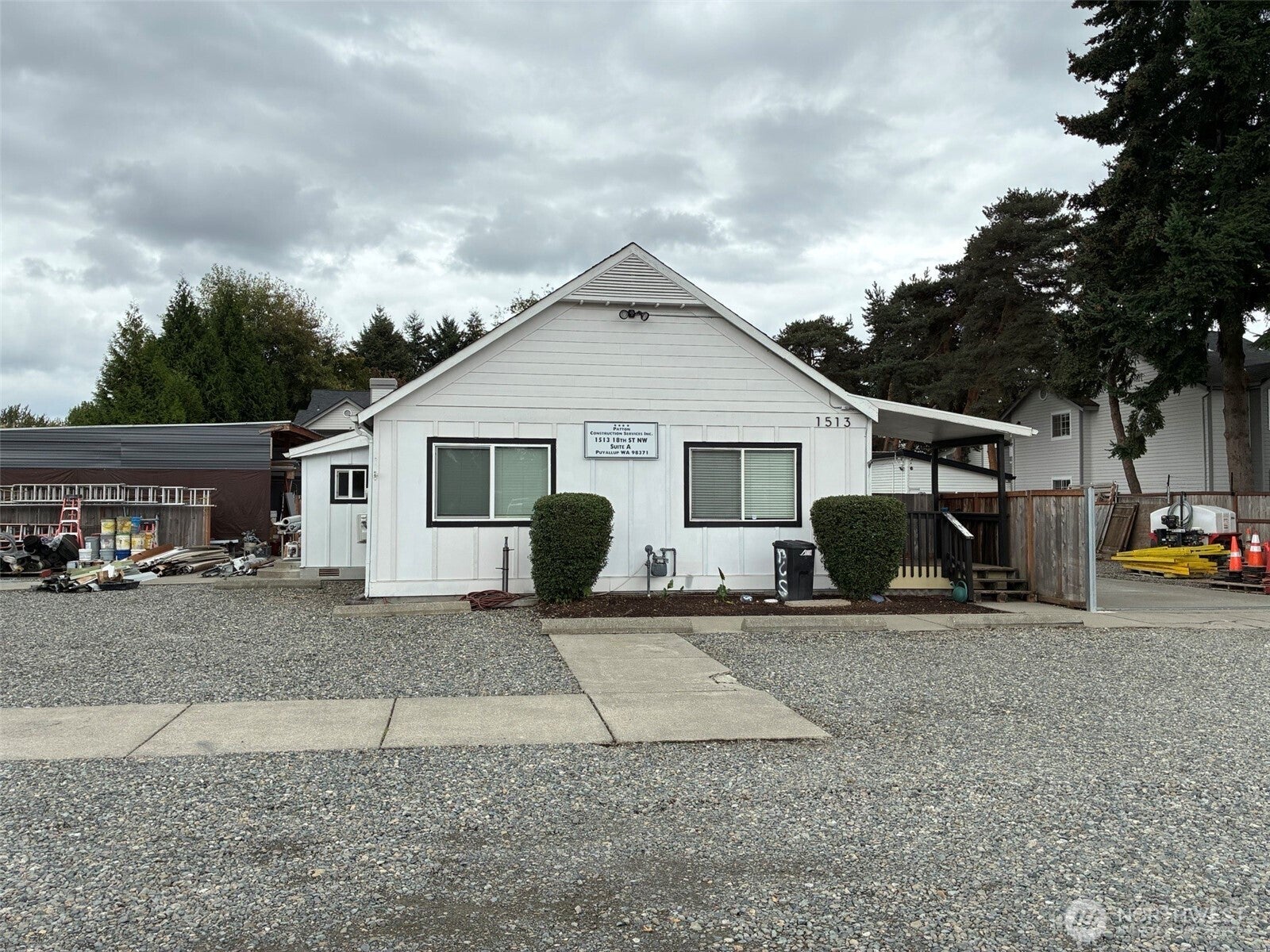 1513 NW 18th St