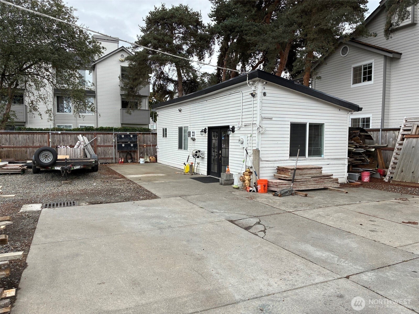 1513 NW 18th St