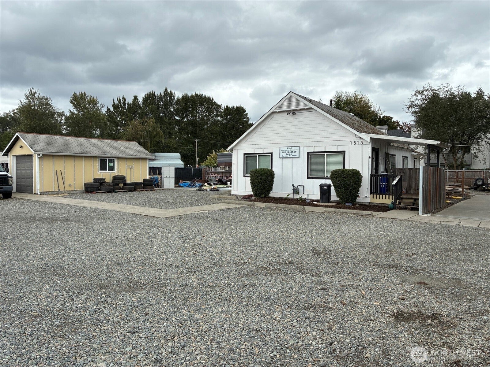 1513 NW 18th St