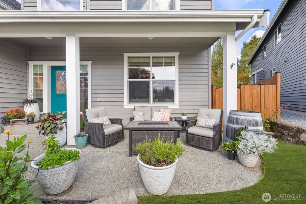 Photo of 18705 3rd Avenue W, Bothell, WA 98012 (MLS # 2439616)