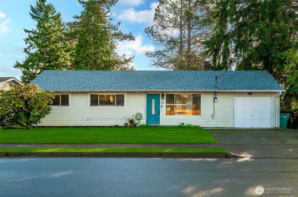 Photo of 1610 M Street NE, Auburn, WA 98002 (MLS # 2434818)