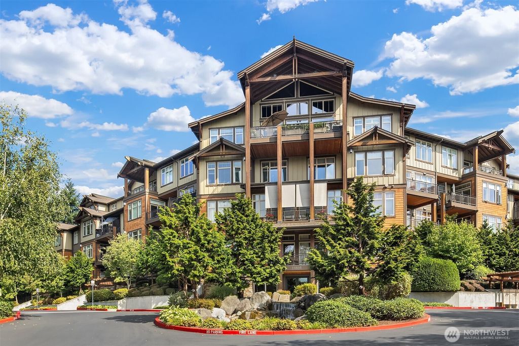 Photo of 11801 Harbour Pointe Blvd Blvd #203, Mukilteo, WA 98275 (MLS # 2432967)