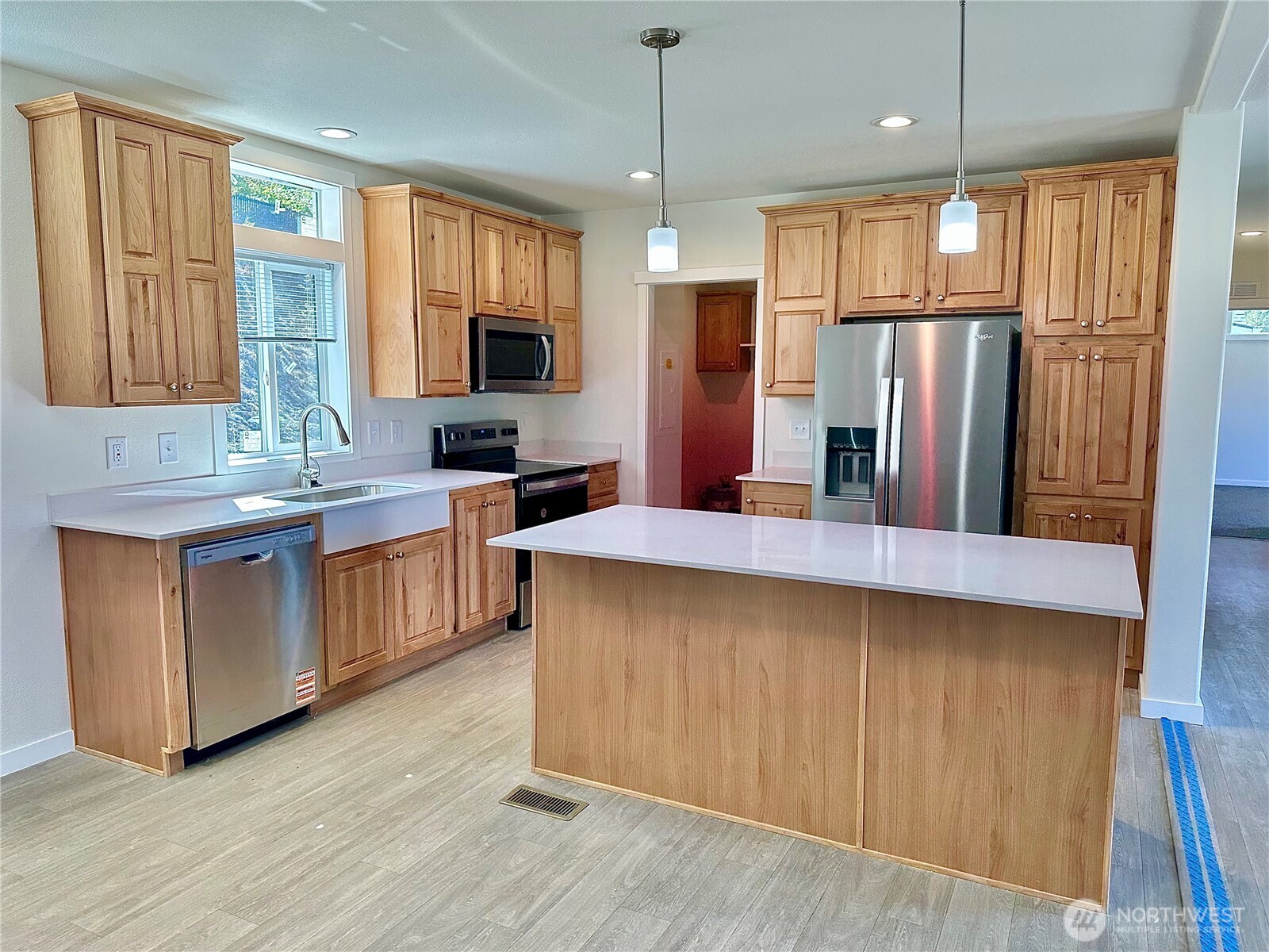 1115 Orangewood Street 19