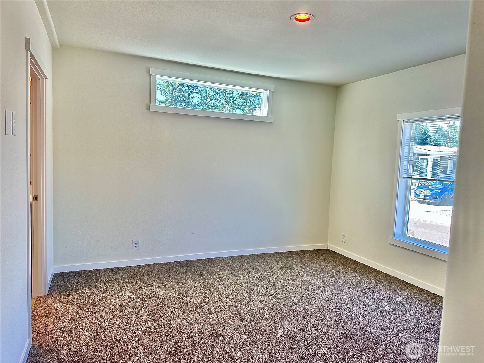 1115 Orangewood Street 19