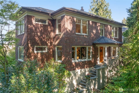 Photo of 2306 Lake Park Drive S, Seattle, WA 98144 (MLS # 2579858)