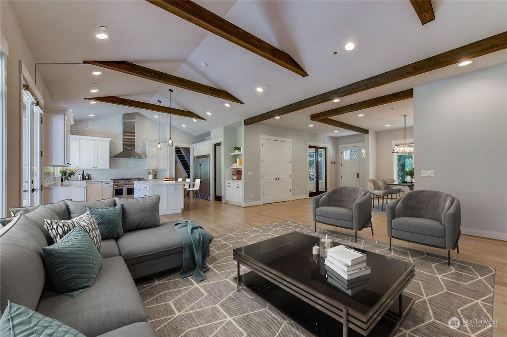 Photo of 7020 238th Avenue NE, Redmond, WA 98053 (MLS # 2050355)