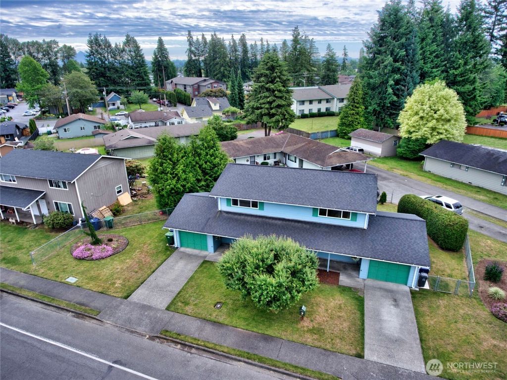 Photo of 1204 Short Street, Marysville, WA 98270 (MLS # 2387323)