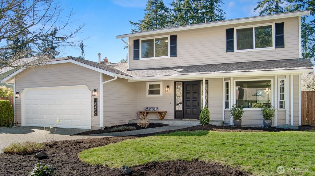 Photo of 18400 71st Avenue W, Lynnwood, WA 98037 (MLS # 2353723)