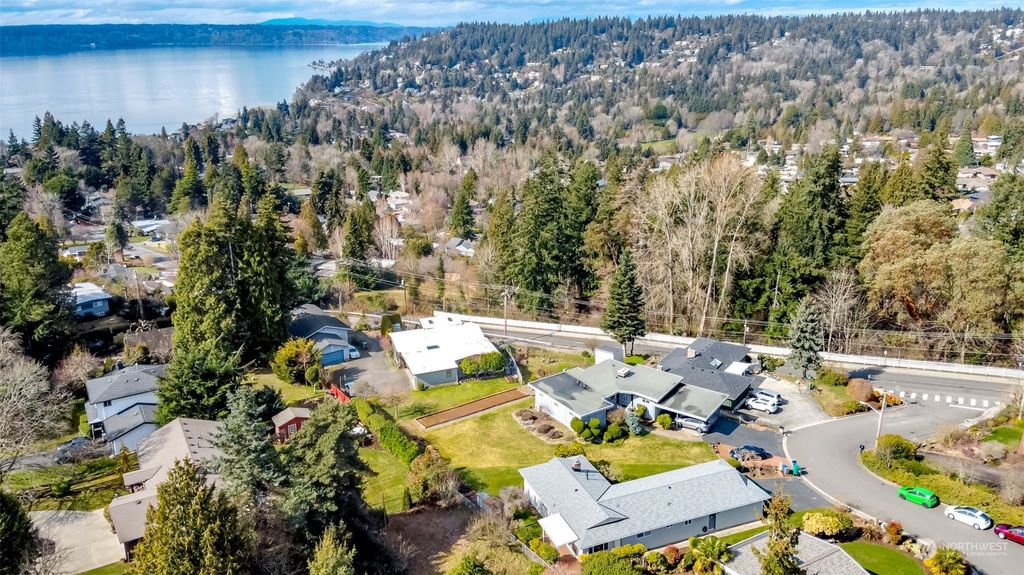 Photo of 18217 3rd Place SW, Normandy Park, WA 98166 (MLS # 2043220)