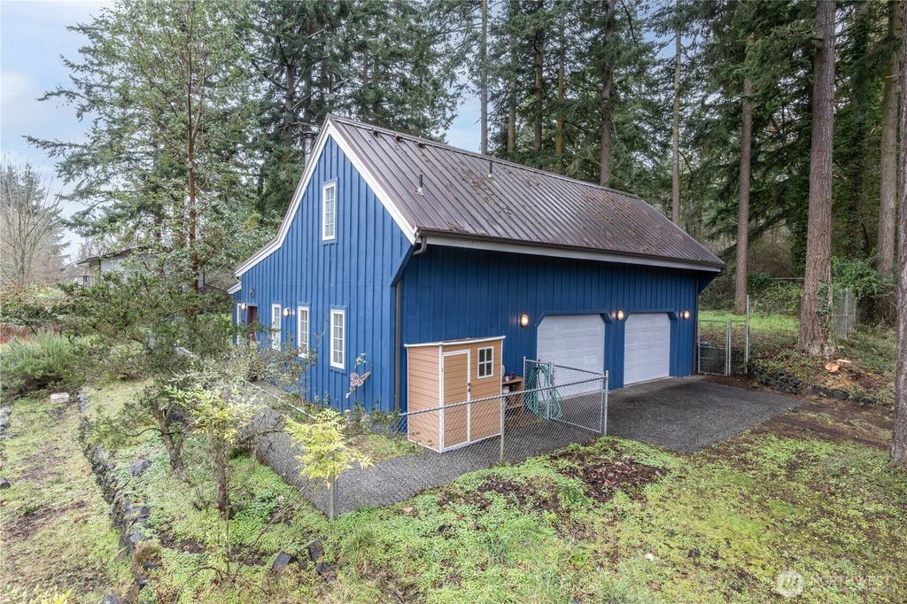 Photo of 1533 Hill Street, Port Townsend, WA 98368 (MLS # 2489830)