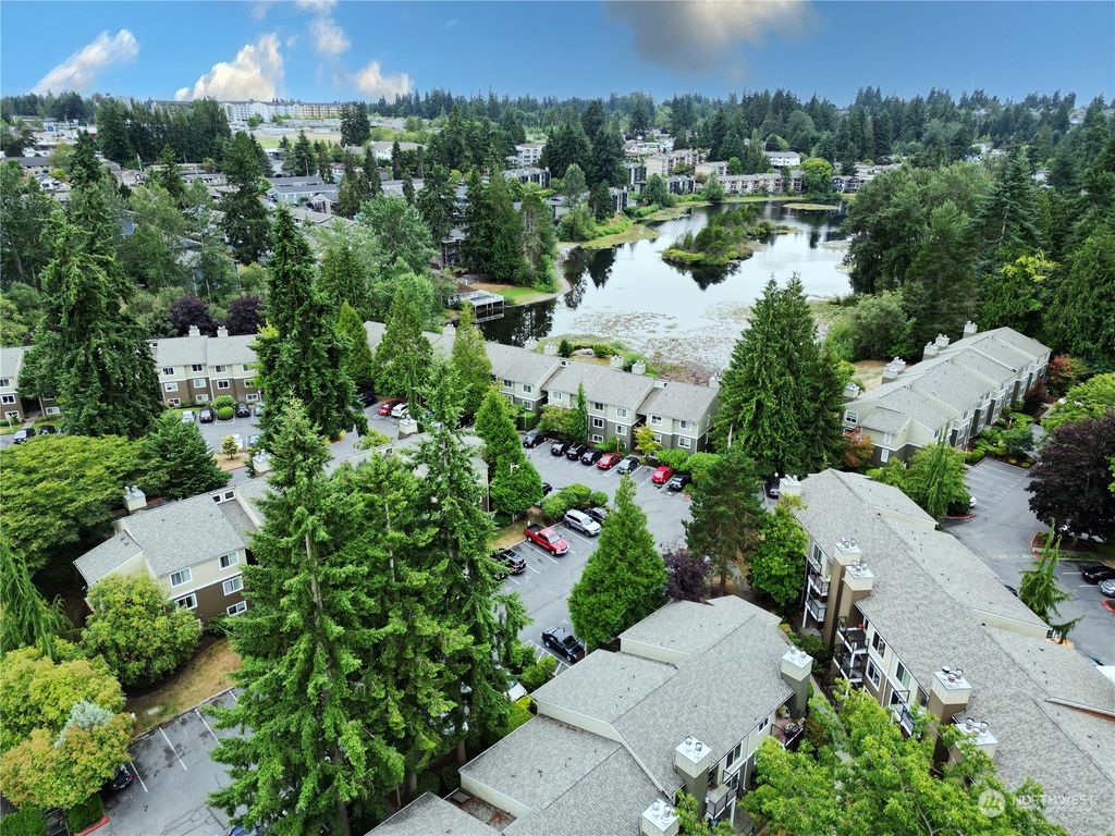 Photo of 820 Cady Road #J101, Everett, WA 98203 (MLS # 2149297)