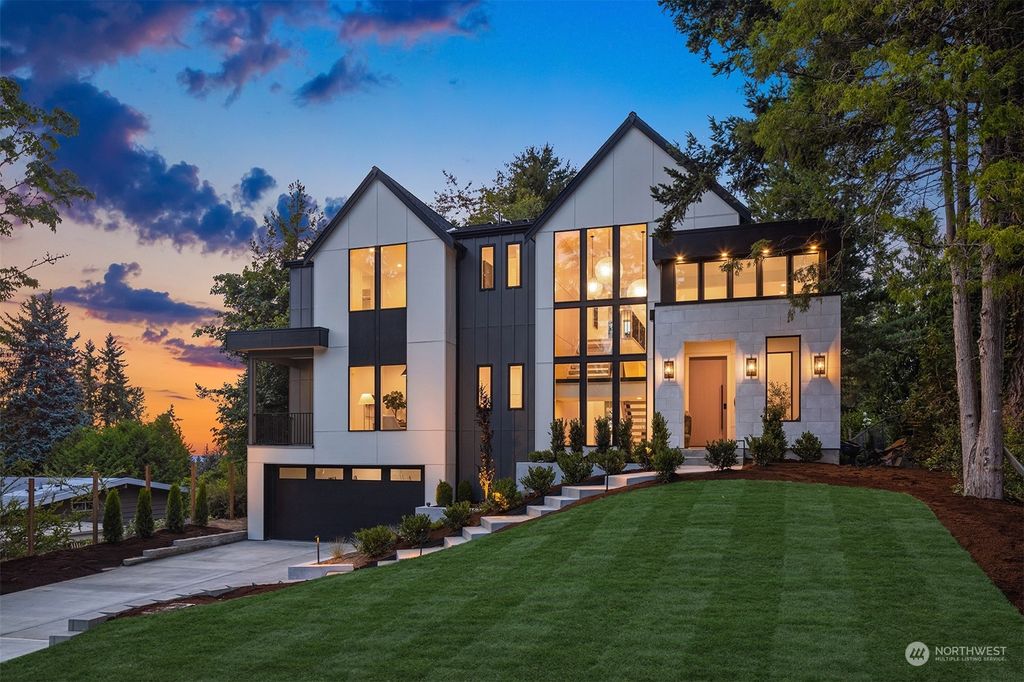 Photo of 14912 SE 45th Place, Bellevue, WA 98006 (MLS # 2166450)