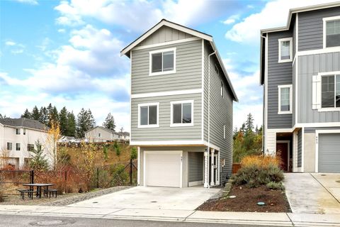 Photo of 981 NW Highgarden Drive, Bremerton, WA 98311 (MLS # 2460560)