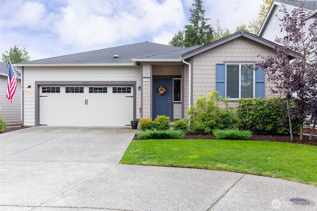 Photo of 13508 327th Court SE, Sultan, WA 98294 (MLS # 2441952)