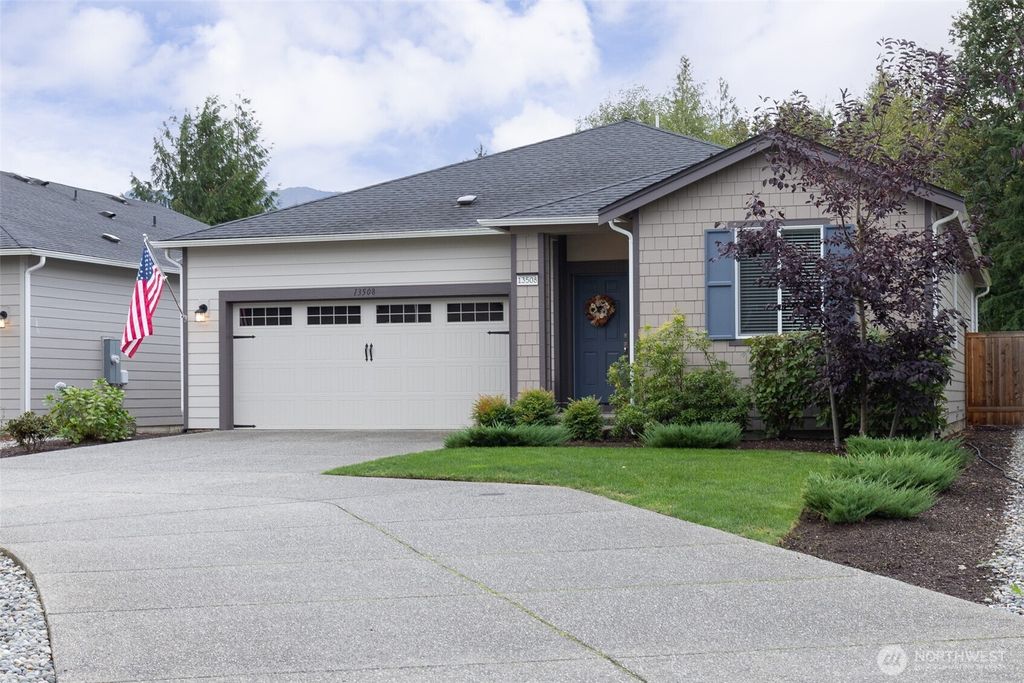 Photo of 13508 327th Court SE, Sultan, WA 98294 (MLS # 2441952)