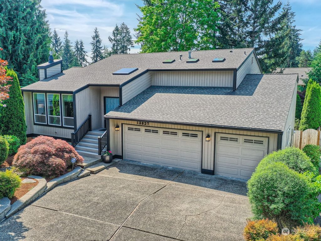 Photo of 12837 SE 232nd Street, Kent, WA 98031 (MLS # 2069838)