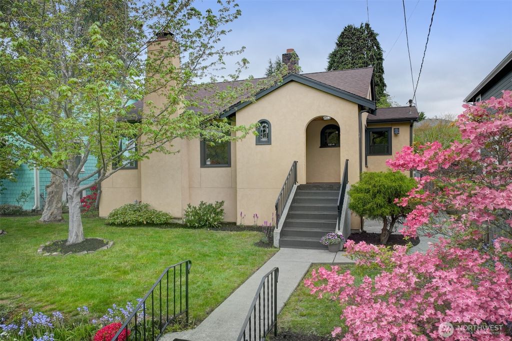 Photo of 1214 NW 77th Street, Seattle, WA 98117 (MLS # 2368574)